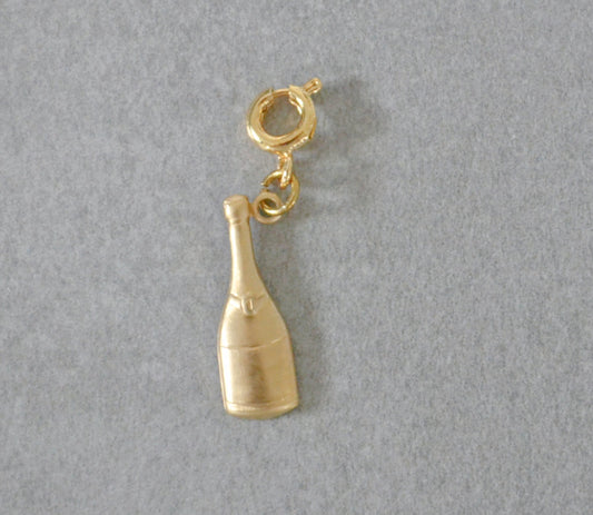 Champagne Charm • Halfable